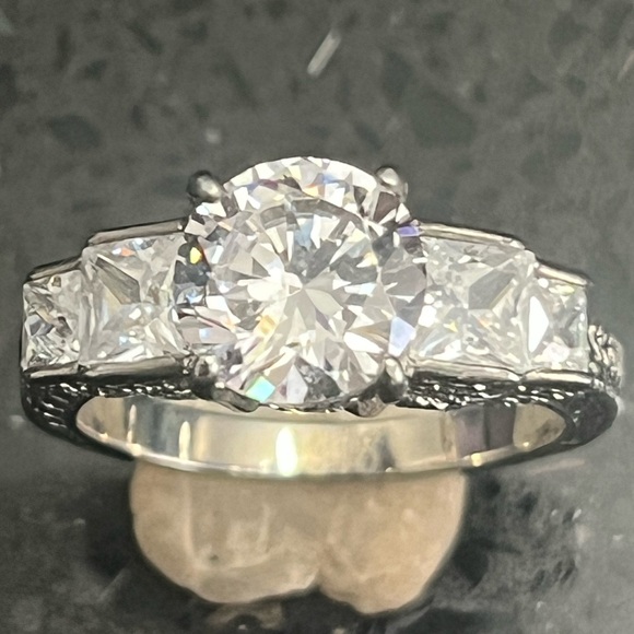 3.5ct Diamonique cz Round Princess cut Solitaire Engagement Ring Stainless Steel - Picture 3 of 4